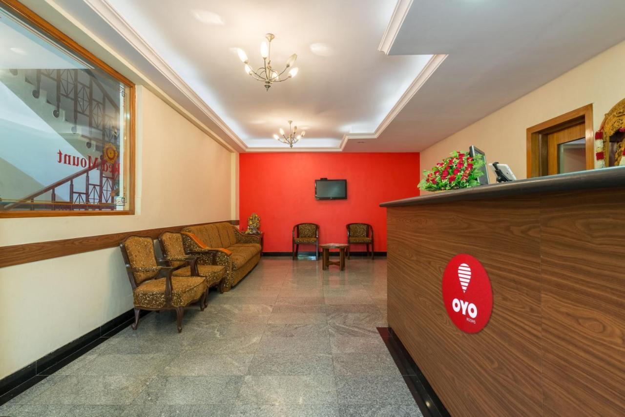 Stayeasy Majestic Bangalore Luaran gambar